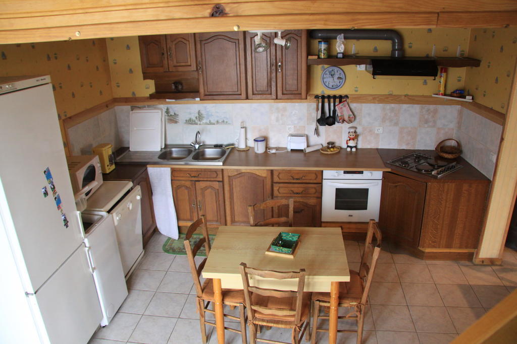 Gite Chez Coste Gilles Saint-Privat-du-Dragon Habitación foto